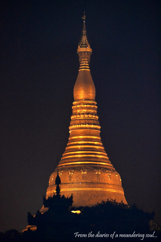 Shwedagon - Traveling in Myanmar and Absorbing It | Stories by Soumya