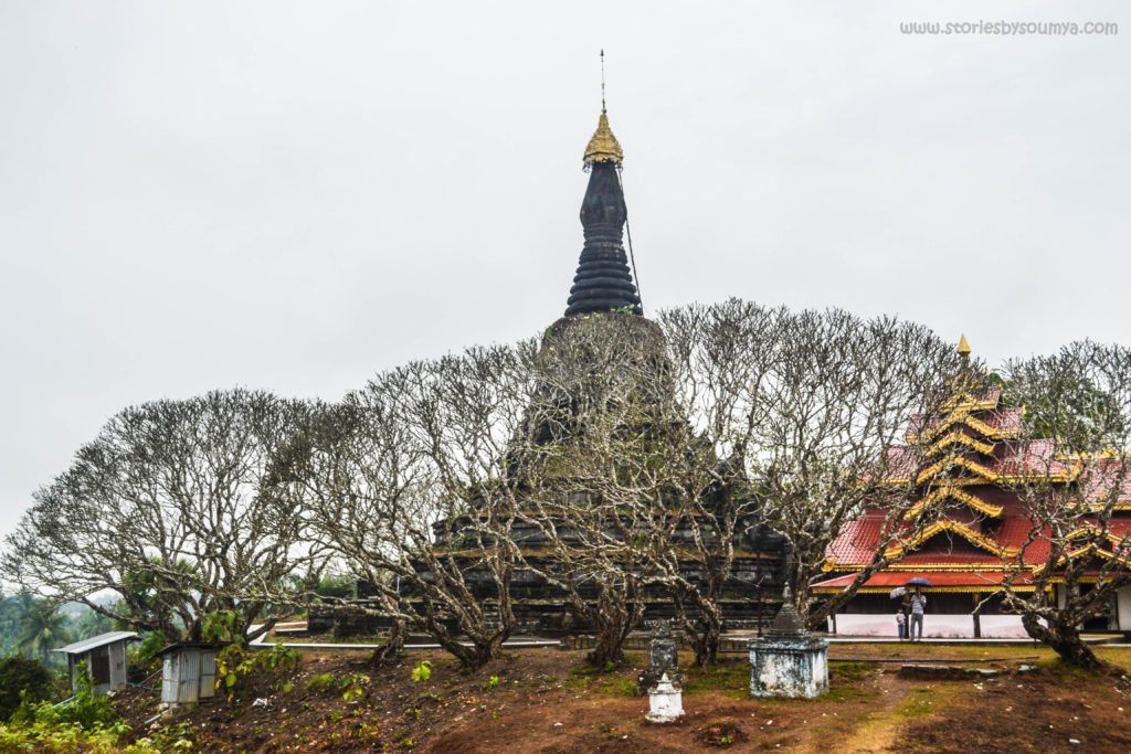 Lawka Man Aung Pagoda in Mrauk U