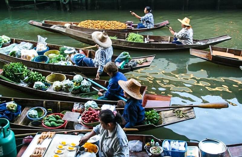 The Best Markets To Visit In Bangkok | Stories by Soumya