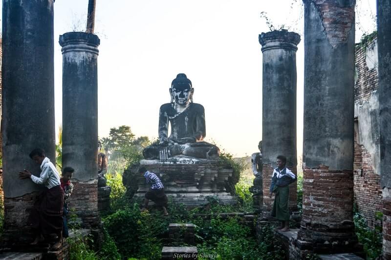 Kids playing at the Yadana Hsimi Pagodas | Stories by Soumya