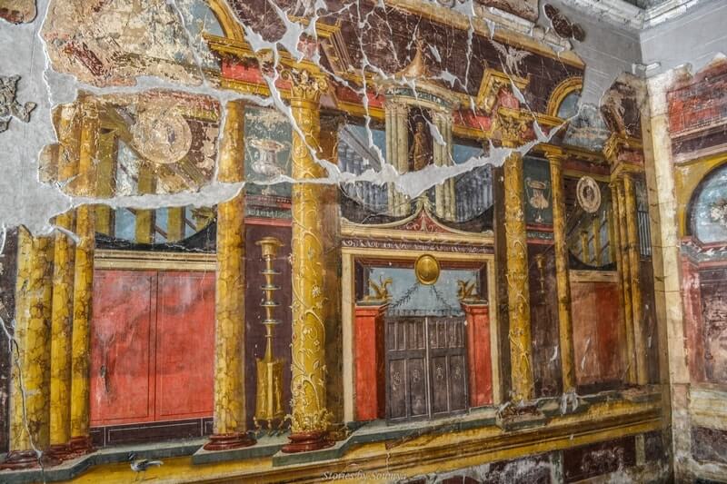 Amazing frescoes at Villa Oplontis | Stories by Soumya