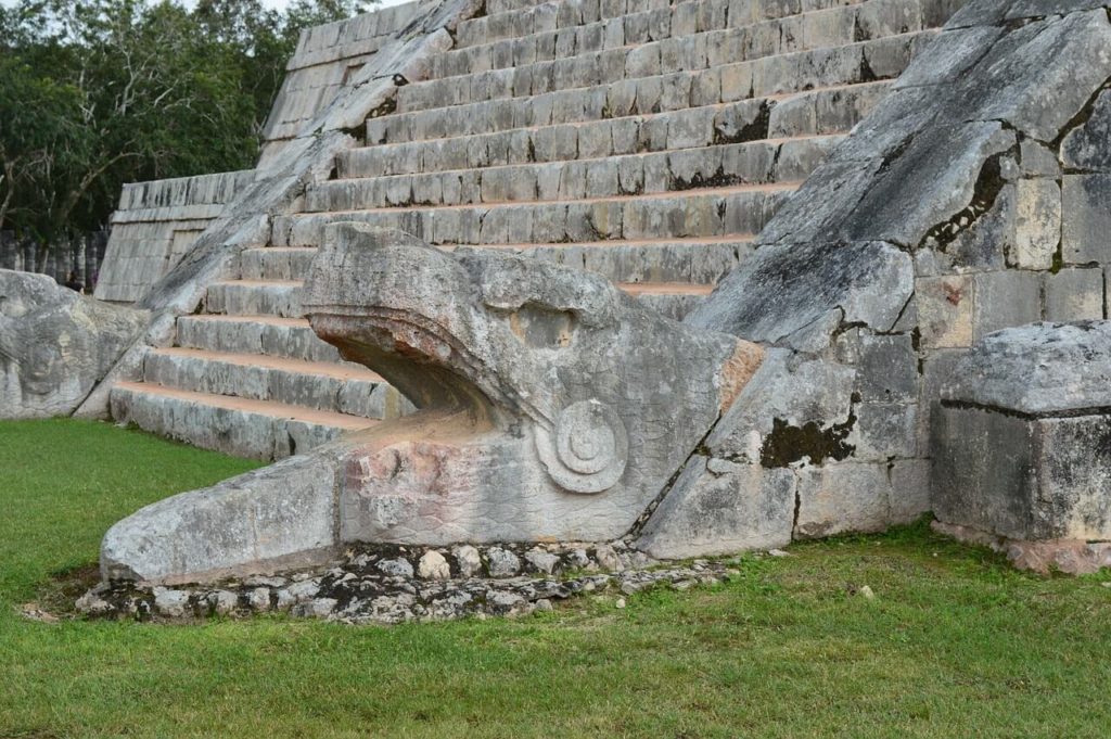 Plumed serpent at Chichen Itza | Stories by Soumya