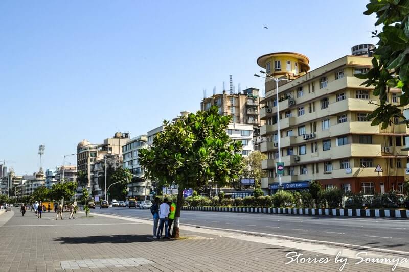 Art Deco buildings adorn the Queen's necklace road at Marine Drive