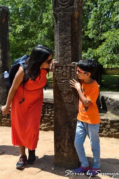 Mother and son in Sri Lanka