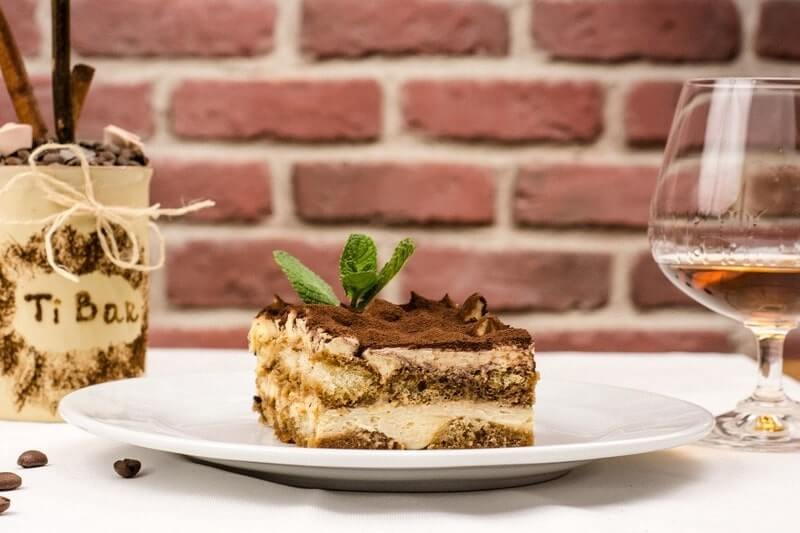 Classic Italian Tiramisu