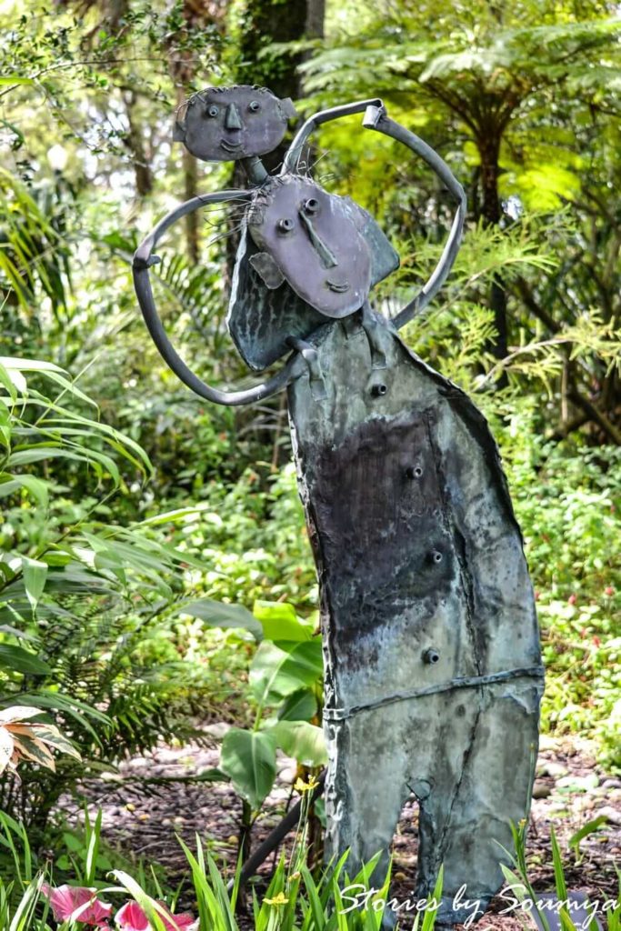 Sculpture at Harry P. Leu Gardens in Orlando Florida