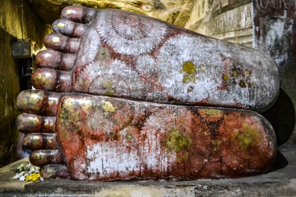 Buddha's feet in the first cave at Dambulla