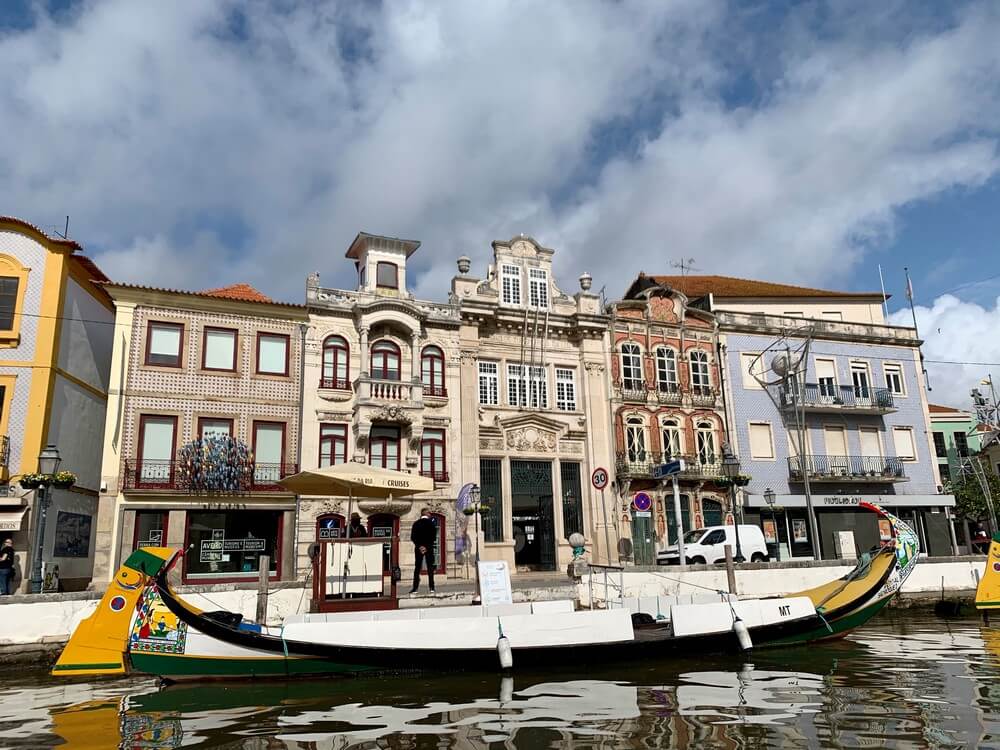 The pretty canals of Aveiro in Portugal