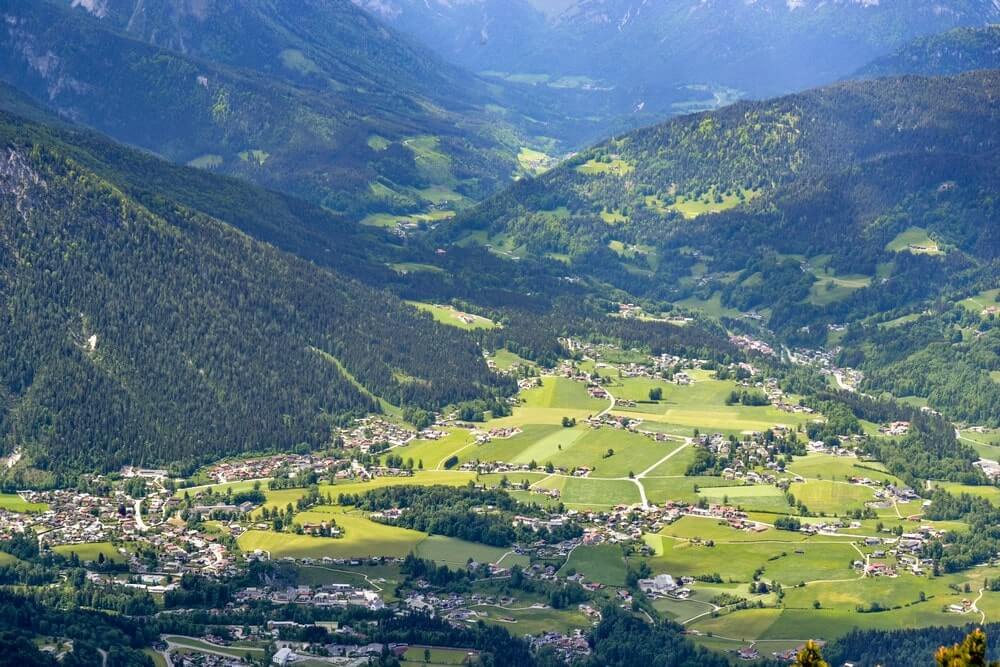 Views of the valley from Eagles Nest