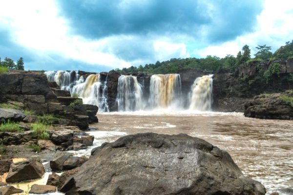 Gira Waterfalls Gujarat: One Of The Prettiest Waterfalls In India