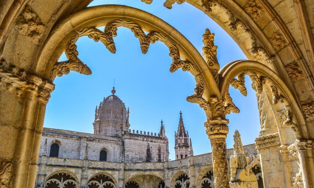 Stunning Manueline architecture in Belem