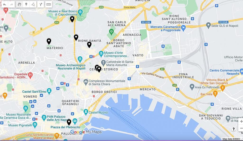 Interactive map for exploring underground Naples attractions