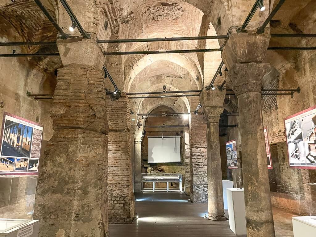 Nakilbent Cistern - Istanbul hidden gems