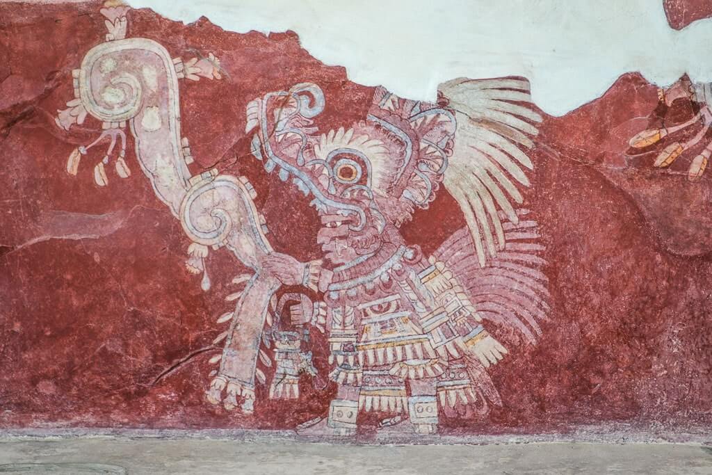 Mural tour of Teotihuacan - a unique thing to do in Mexico City