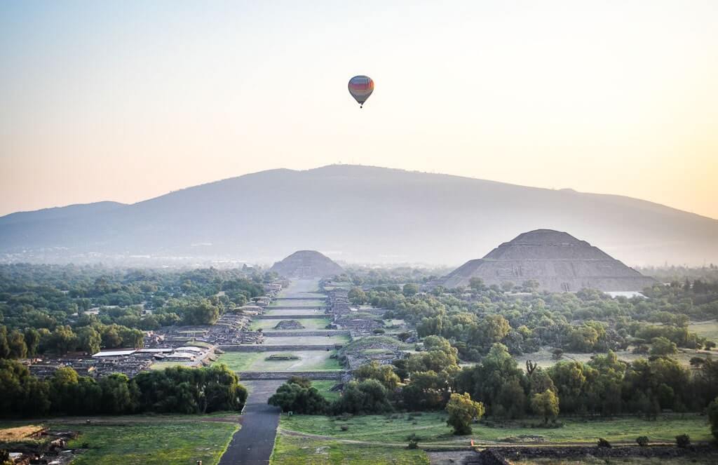 Early morning balloon flight over Teotihuacan Pyramids in Mexico City