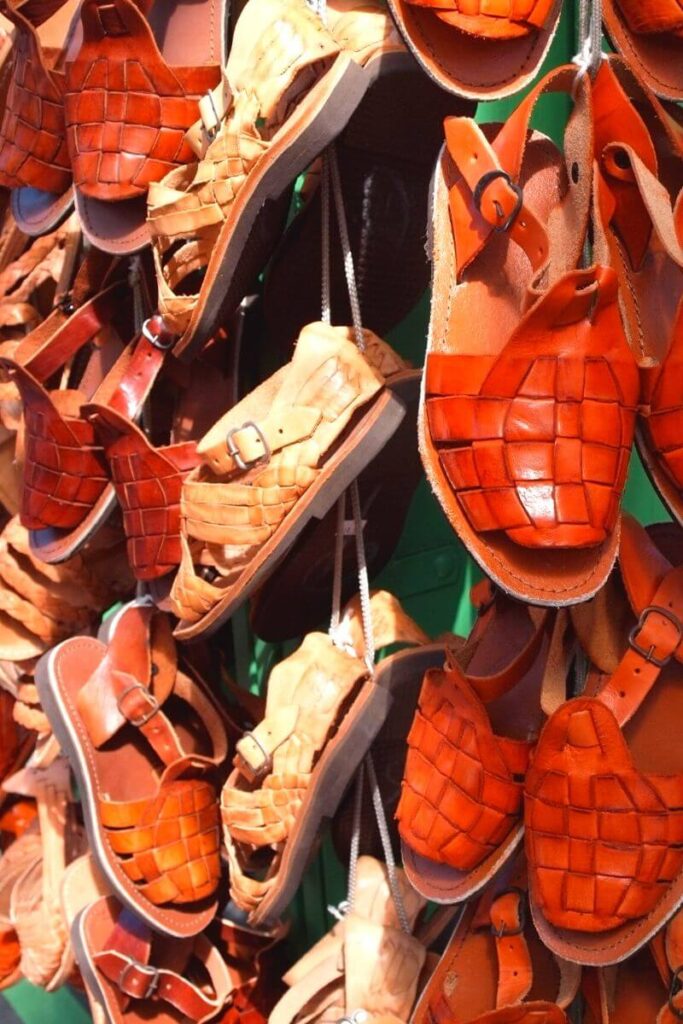 Huarache shoes - a great Mexican souvenir to buy