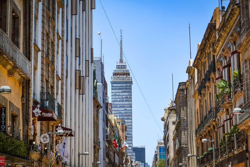 Torre Latinoamericana in Mexico City