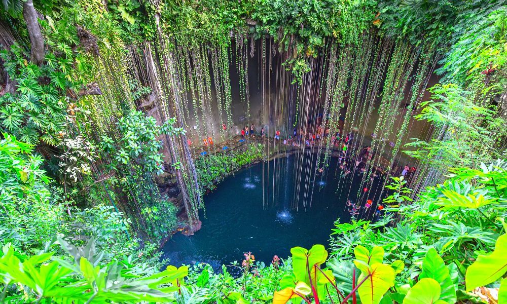 Cenote Ik Kil. - one of the best things to do in Cancun