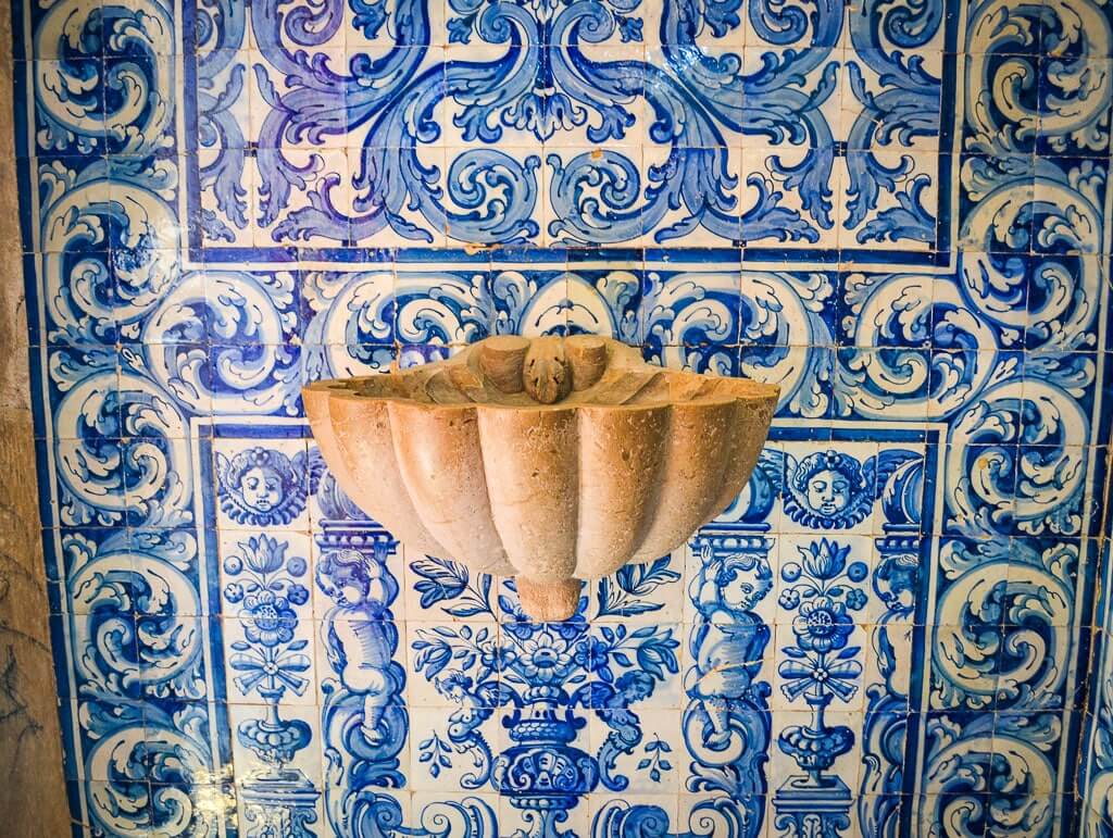 Blue tiles inside the Santa Maria Church in Obidos