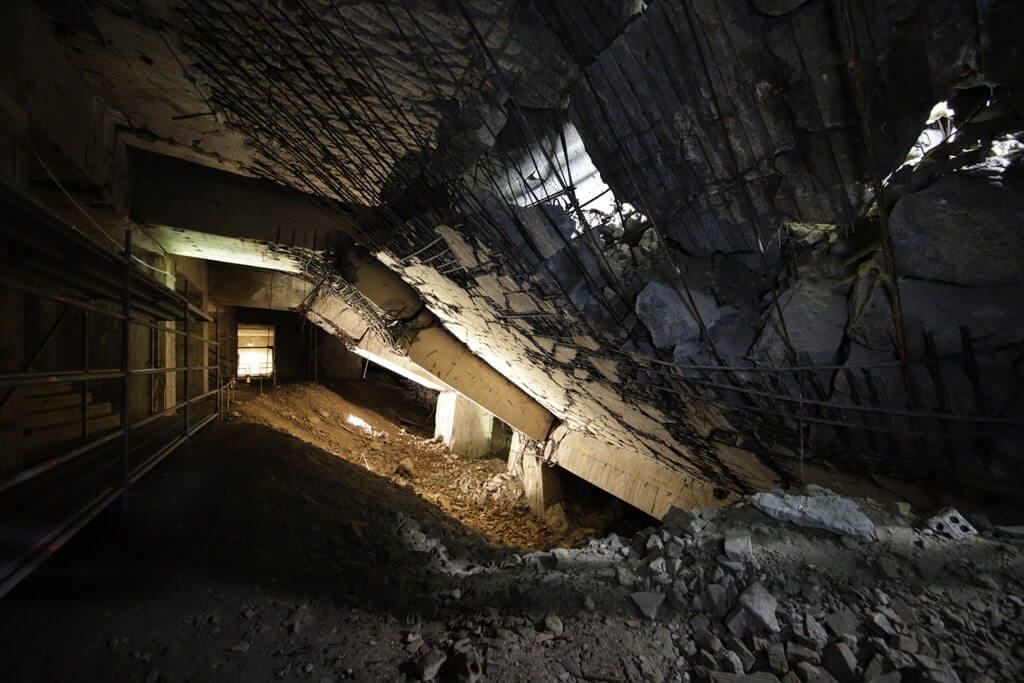 Flak bunker ruins on Tour 2 © Berliner Unterwelten e.V. / Holger Happel