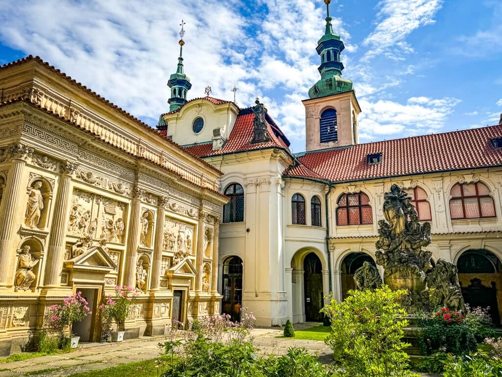 Loreto Prague